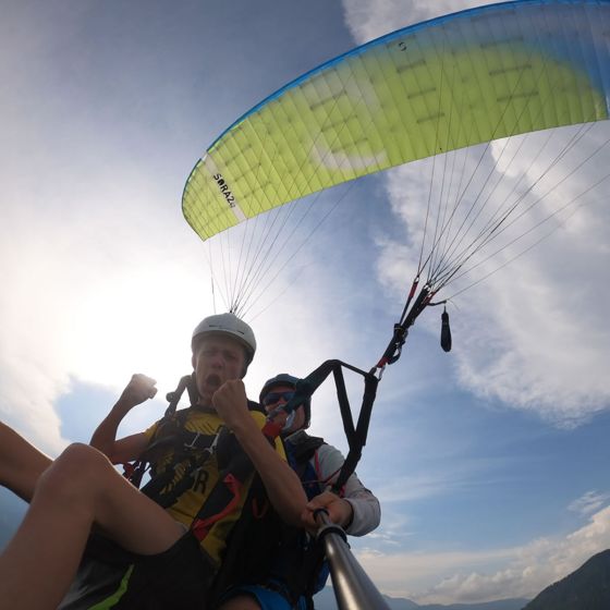 Volo in parapendio a Dobrovlje